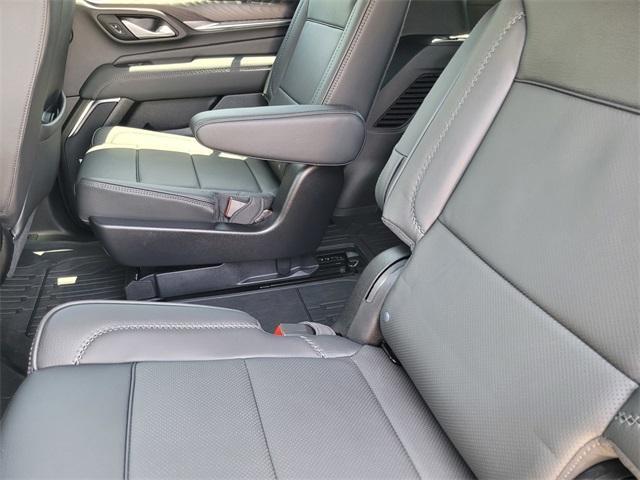 used 2024 GMC Yukon car, priced at $77,282