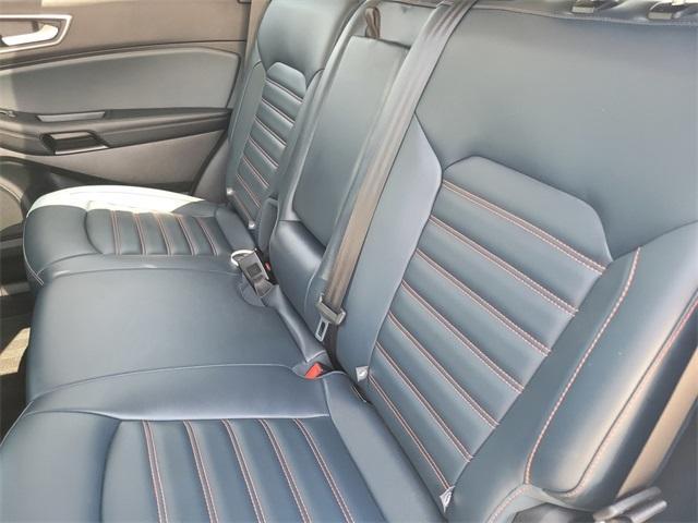 used 2022 Ford Edge car, priced at $26,117