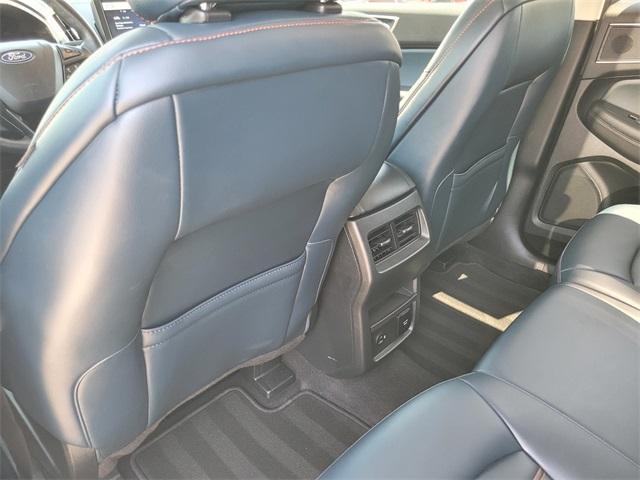 used 2022 Ford Edge car, priced at $26,117