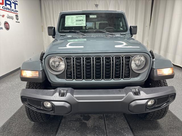 new 2025 Jeep Gladiator car, priced at $40,050