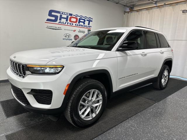 new 2025 Jeep Grand Cherokee car, priced at $42,438