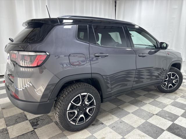 new 2024 Jeep Compass car, priced at $32,728