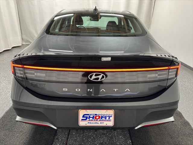 new 2025 Hyundai Sonata car, priced at $27,276