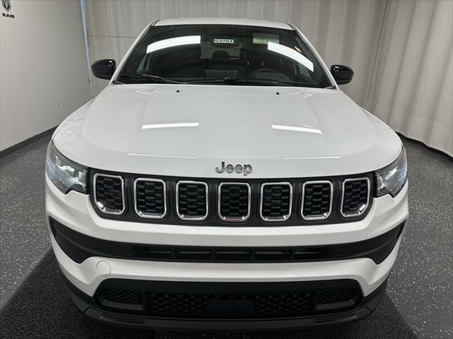 new 2025 Jeep Compass car, priced at $25,860