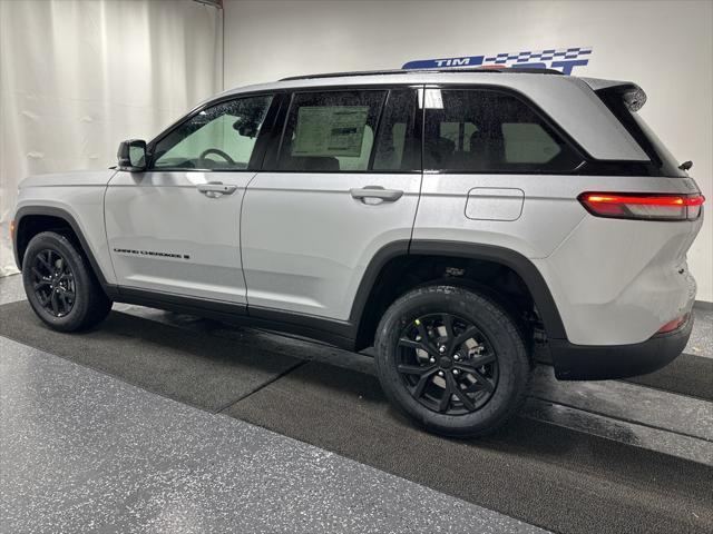 new 2025 Jeep Grand Cherokee car, priced at $40,539