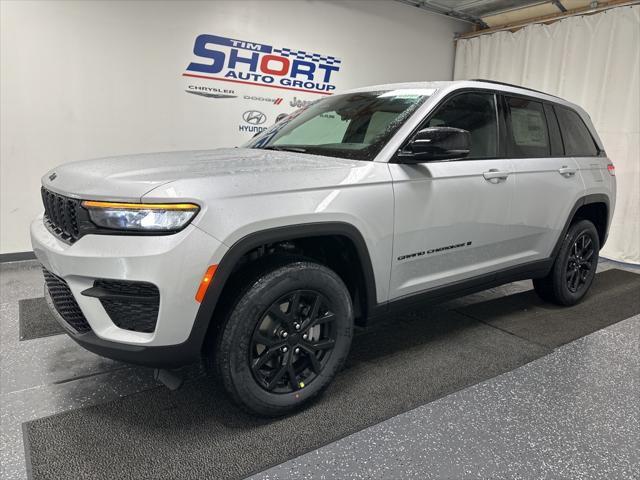 new 2025 Jeep Grand Cherokee car, priced at $40,539