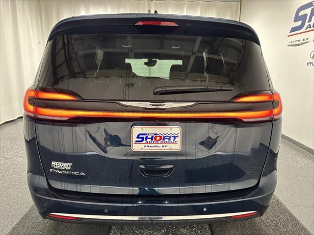 new 2025 Chrysler Pacifica car, priced at $42,220