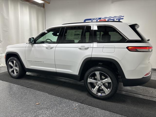 new 2025 Jeep Grand Cherokee car, priced at $43,441