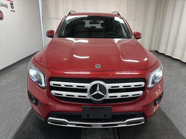 used 2020 Mercedes-Benz GLB 250 car, priced at $25,200