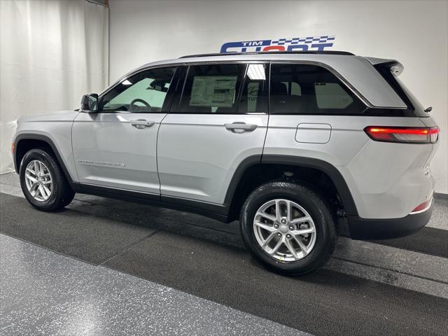 new 2025 Jeep Grand Cherokee car, priced at $39,179