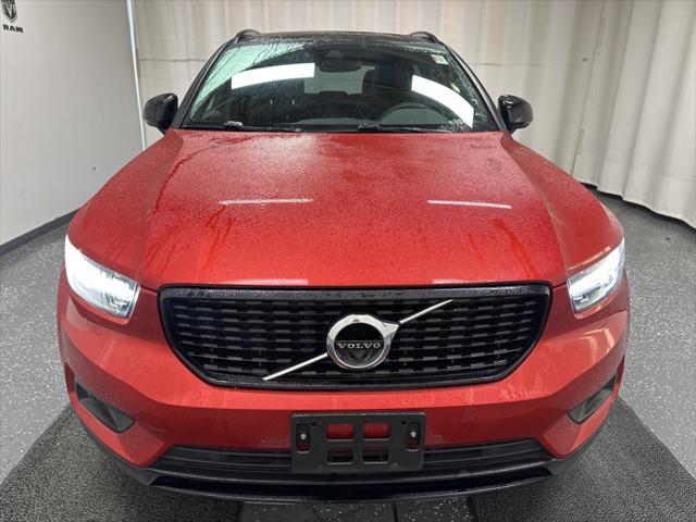 used 2022 Volvo XC40 car, priced at $32,100