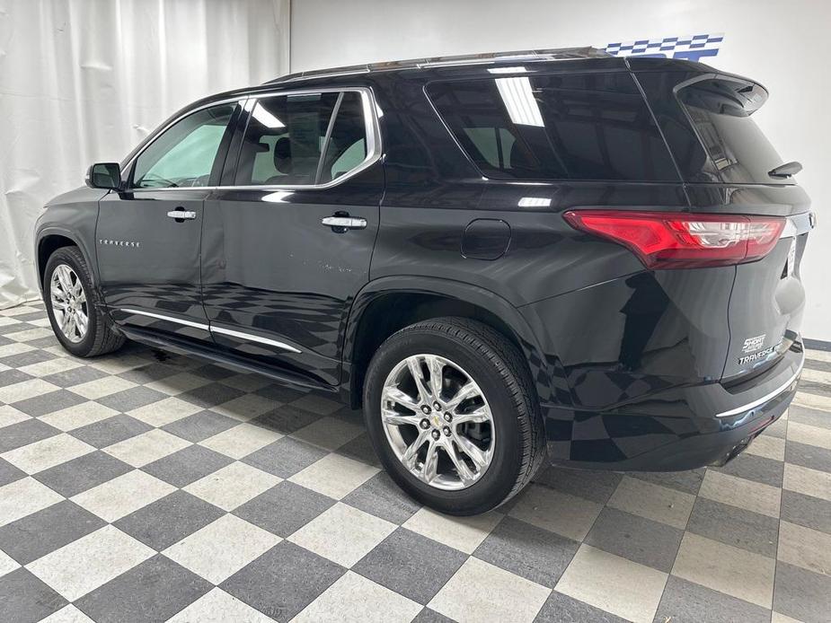 used 2021 Chevrolet Traverse car, priced at $30,900