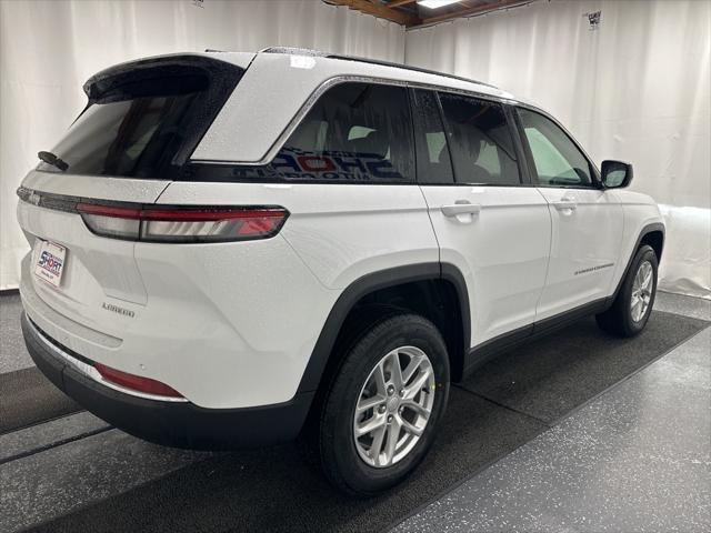 new 2025 Jeep Grand Cherokee car, priced at $38,661