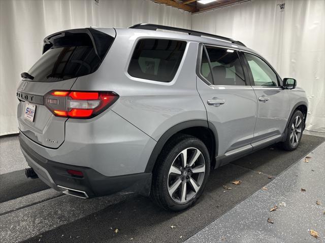 used 2025 Honda Pilot car, priced at $49,700