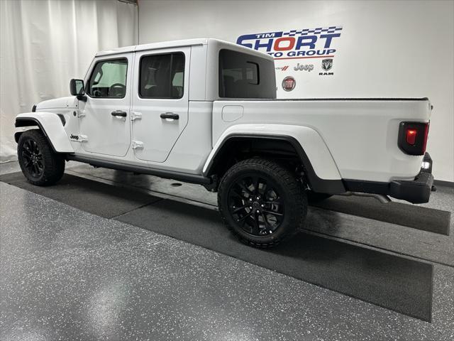 new 2024 Jeep Gladiator car, priced at $39,996