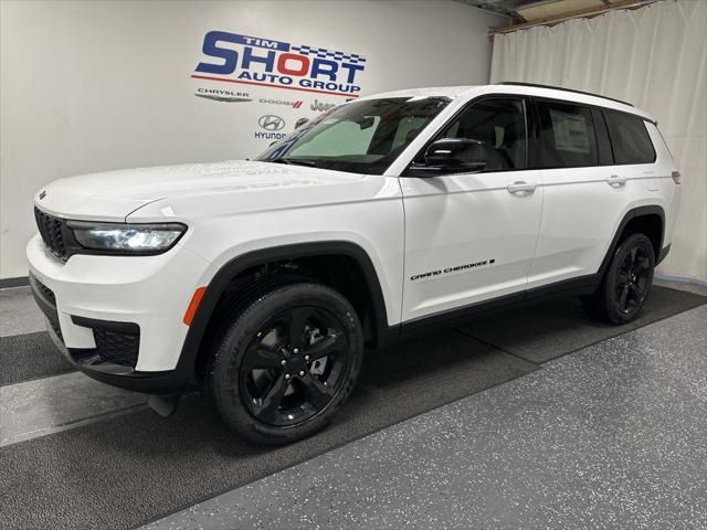 new 2025 Jeep Grand Cherokee L car, priced at $43,352