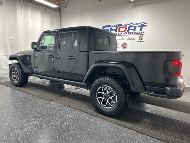 new 2025 Jeep Gladiator car, priced at $58,926