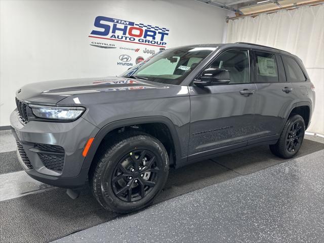 new 2025 Jeep Grand Cherokee car, priced at $40,539