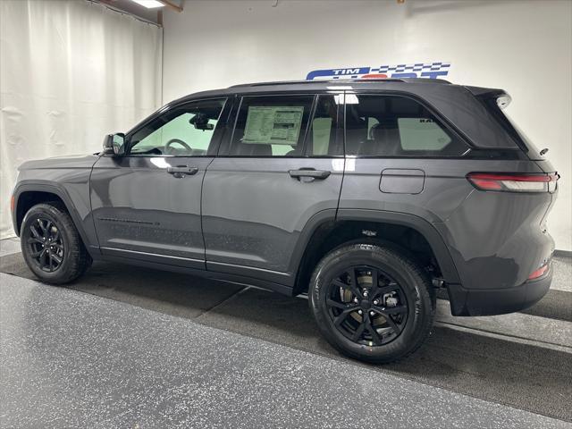 new 2025 Jeep Grand Cherokee car, priced at $40,539