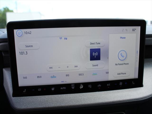 new 2025 Ford Maverick car, priced at $35,211