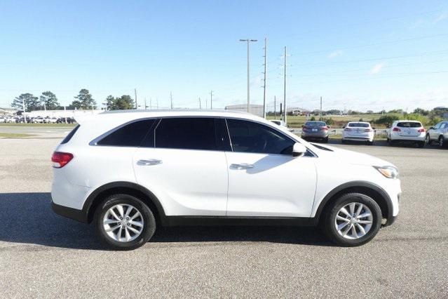 used 2016 Kia Sorento car, priced at $13,867