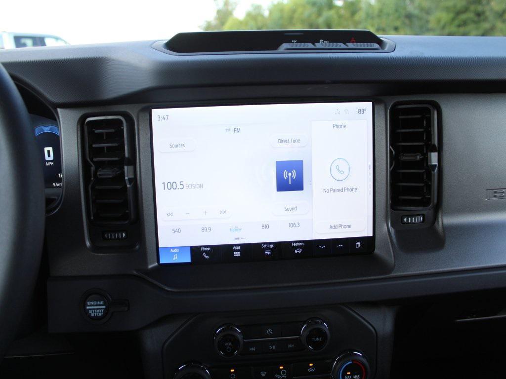 new 2025 Ford Bronco car, priced at $40,174