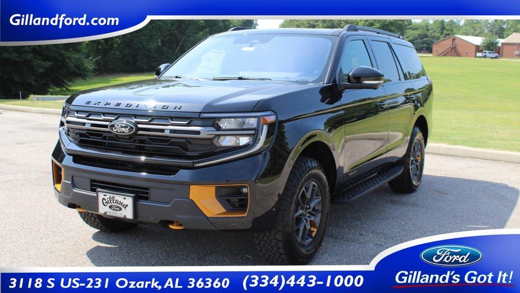 new 2025 Ford Expedition car, priced at $81,800
