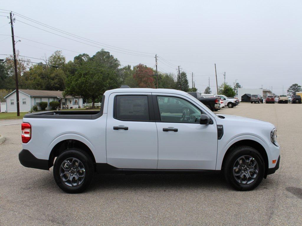 new 2025 Ford Maverick car, priced at $32,949