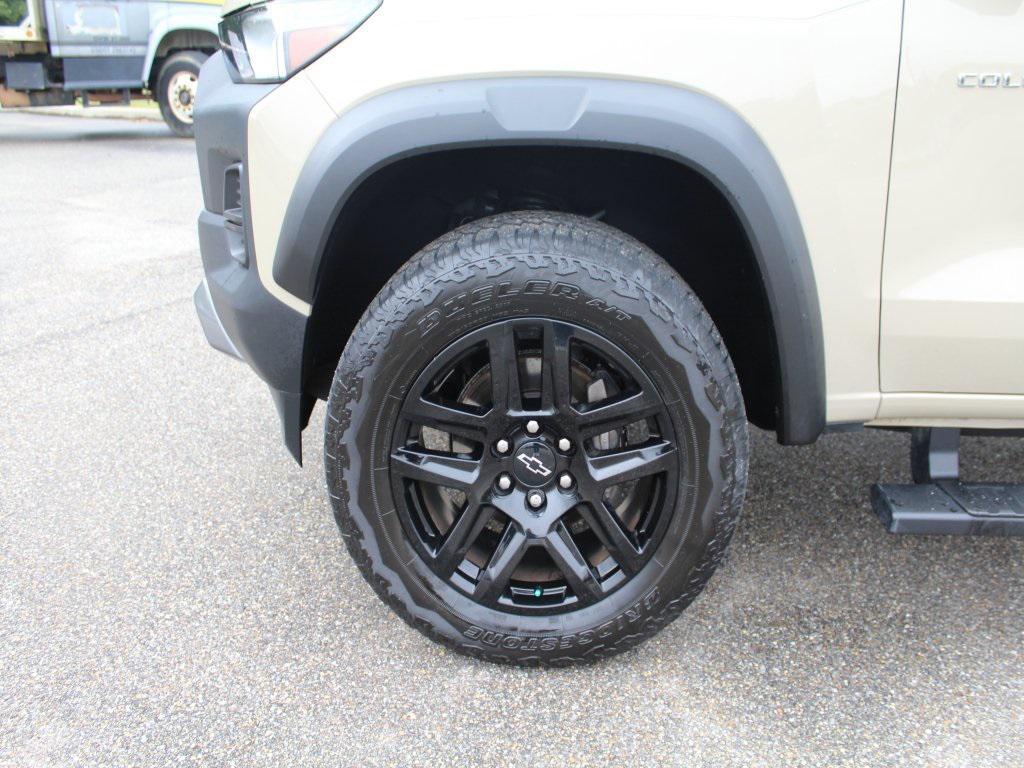 used 2023 Chevrolet Colorado car, priced at $35,287