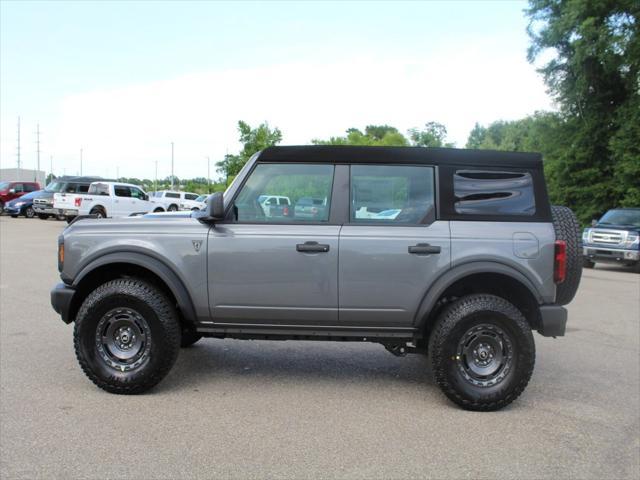 new 2025 Ford Bronco car, priced at $43,645