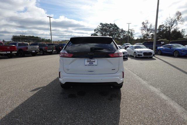 new 2024 Ford Edge car, priced at $38,897