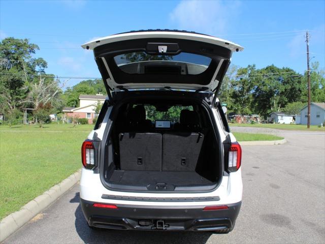 used 2025 Ford Explorer car, priced at $47,987