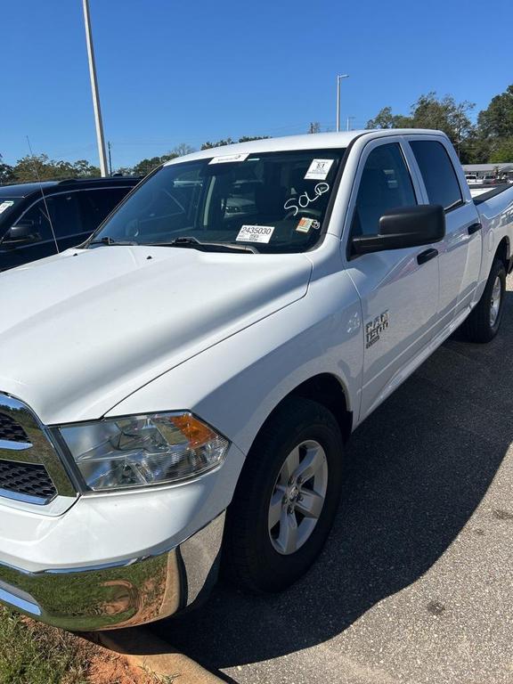used 2022 Ram 1500 Classic car, priced at $24,987