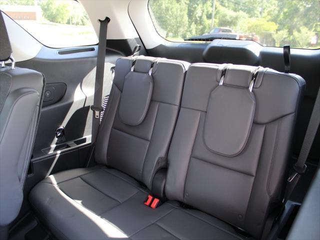 new 2025 Ford Explorer car, priced at $43,709