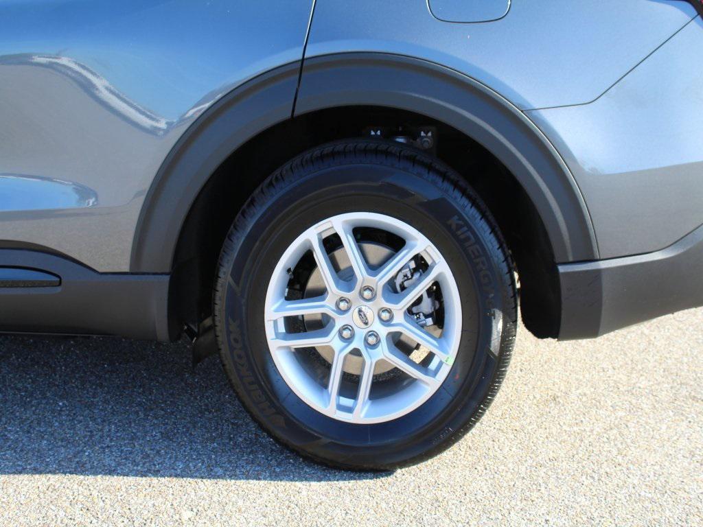 new 2026 Ford Explorer car, priced at $46,560