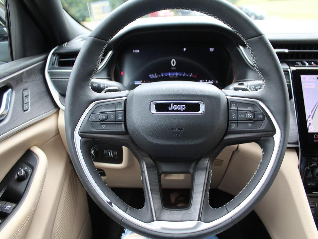 used 2024 Jeep Grand Cherokee L car, priced at $37,987
