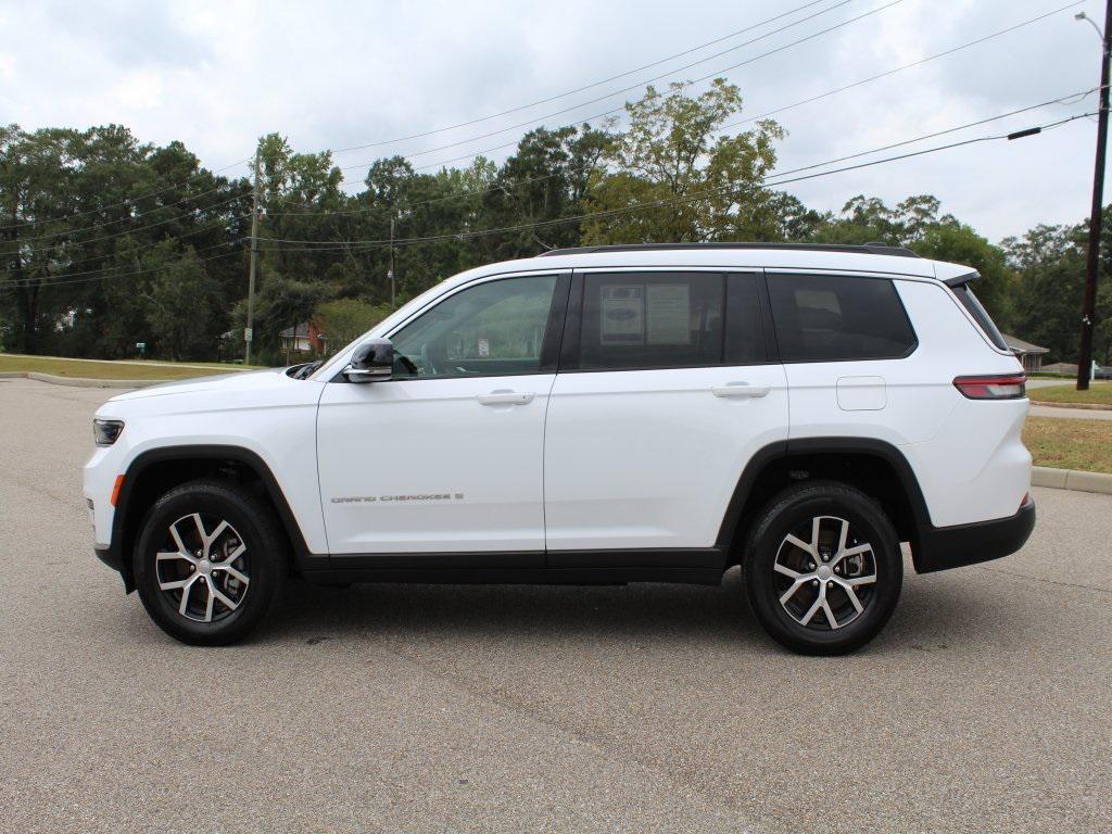 used 2024 Jeep Grand Cherokee L car, priced at $37,987