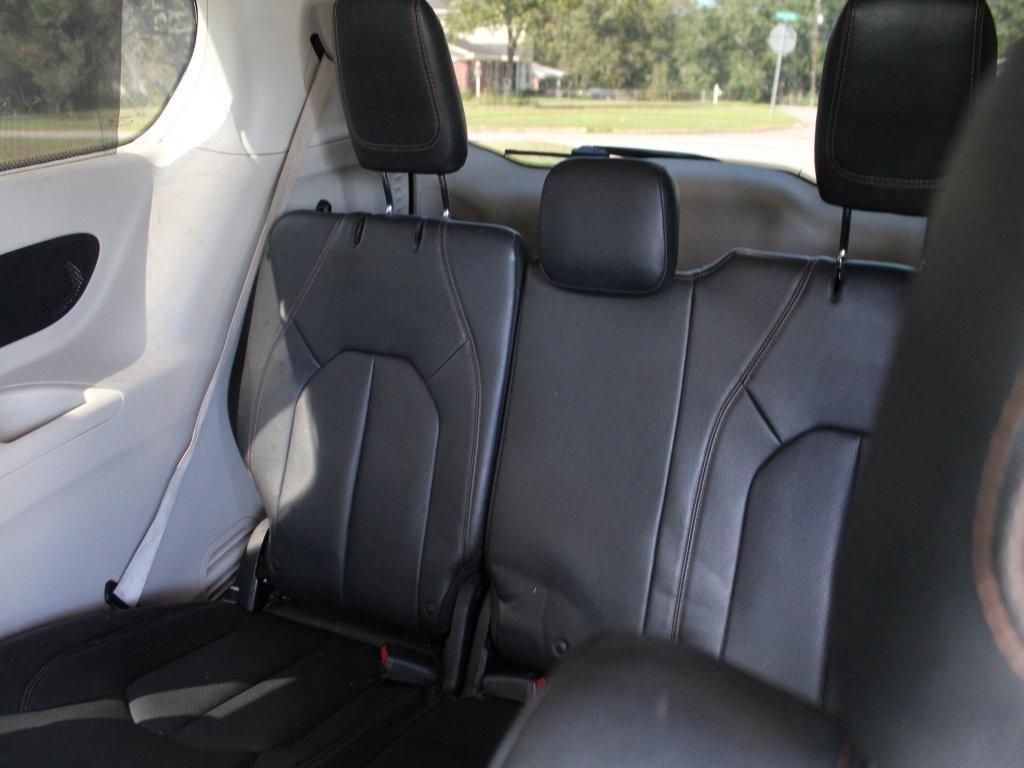 used 2018 Chrysler Pacifica car, priced at $15,847