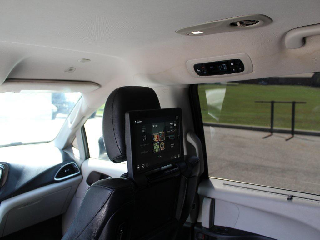 used 2018 Chrysler Pacifica car, priced at $15,847