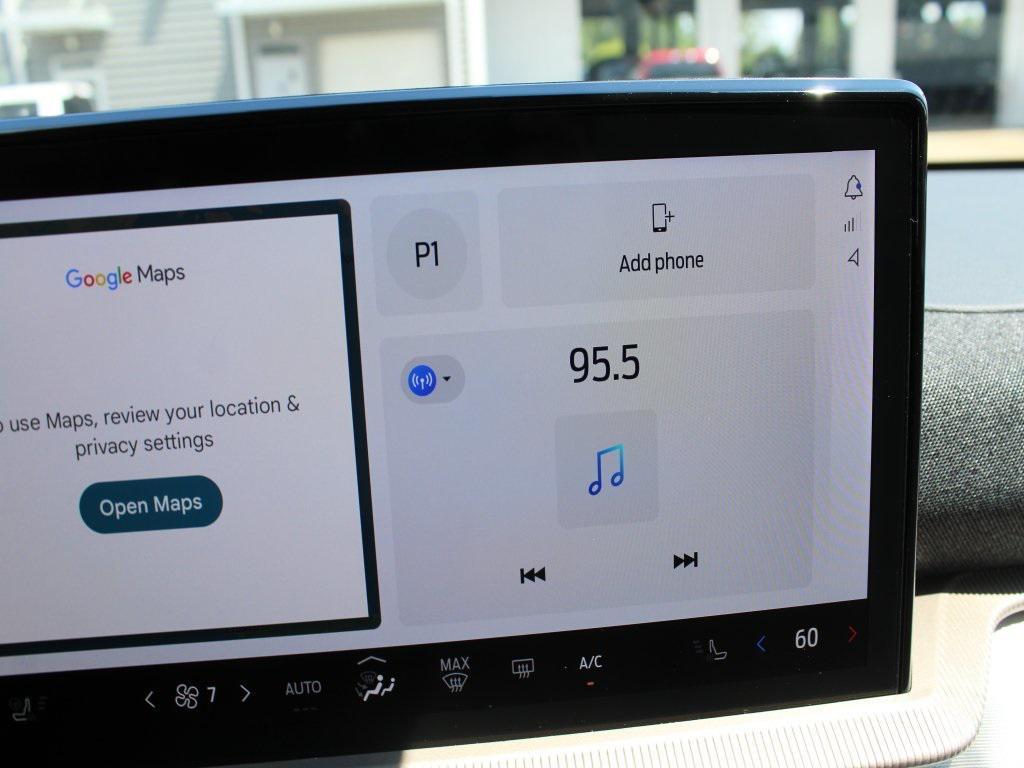 new 2025 Ford Explorer car, priced at $43,387