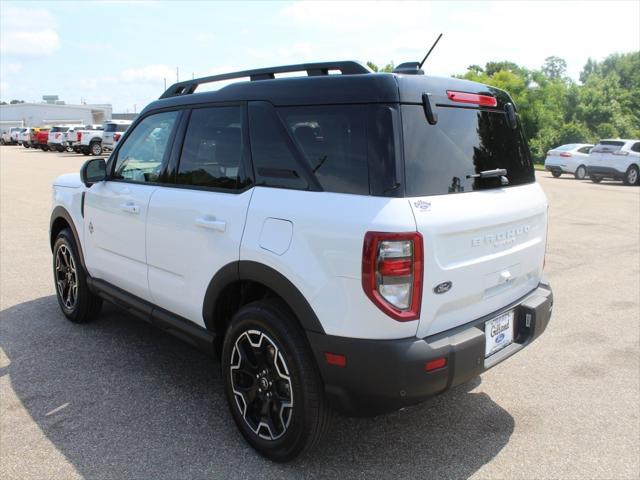 new 2025 Ford Bronco Sport car, priced at $35,776