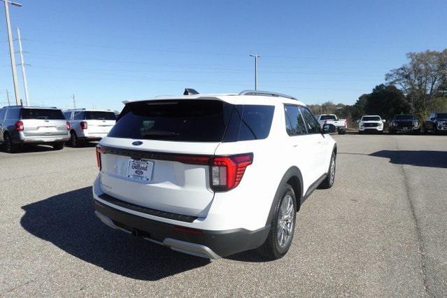 new 2025 Ford Explorer car, priced at $51,374