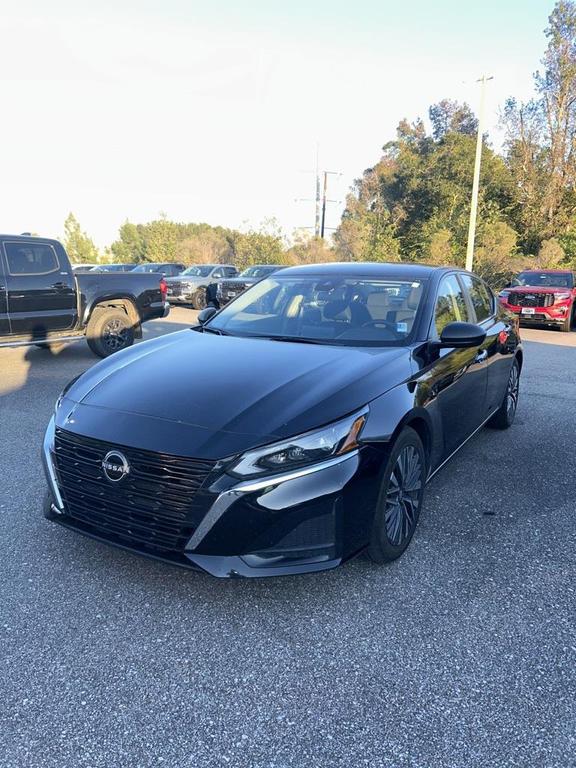 used 2024 Nissan Altima car, priced at $19,987