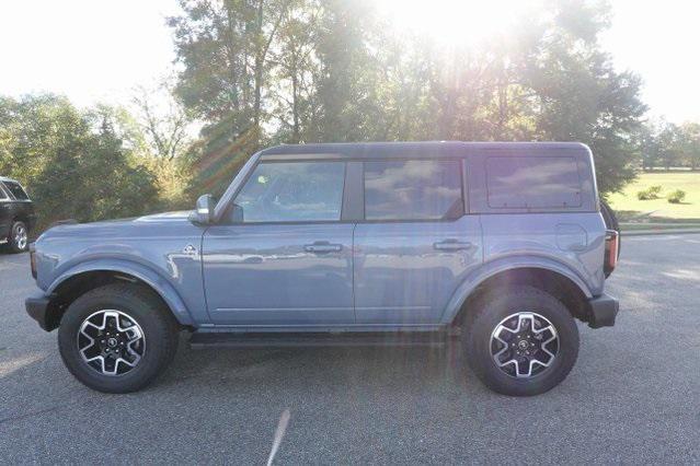 new 2024 Ford Bronco car, priced at $53,777