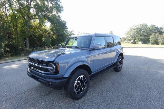 new 2024 Ford Bronco car, priced at $53,777