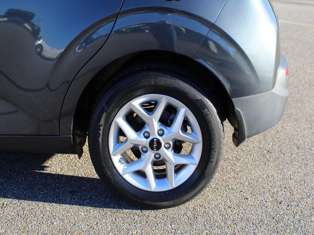 used 2022 Kia Soul car, priced at $15,487