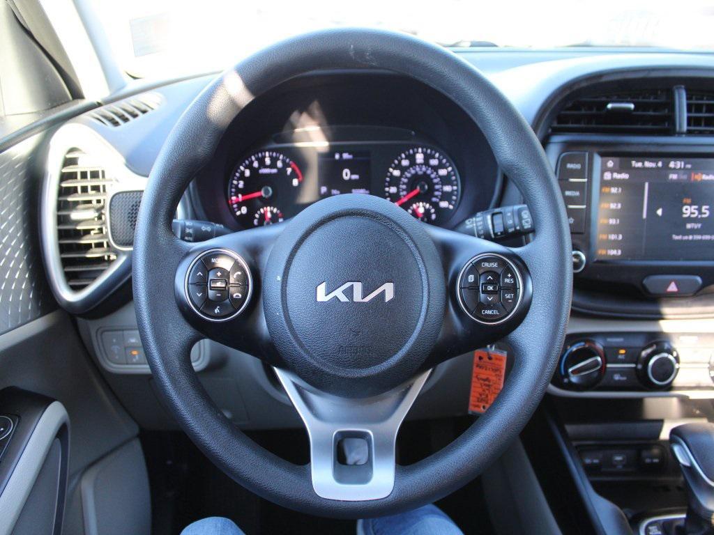 used 2022 Kia Soul car, priced at $15,487