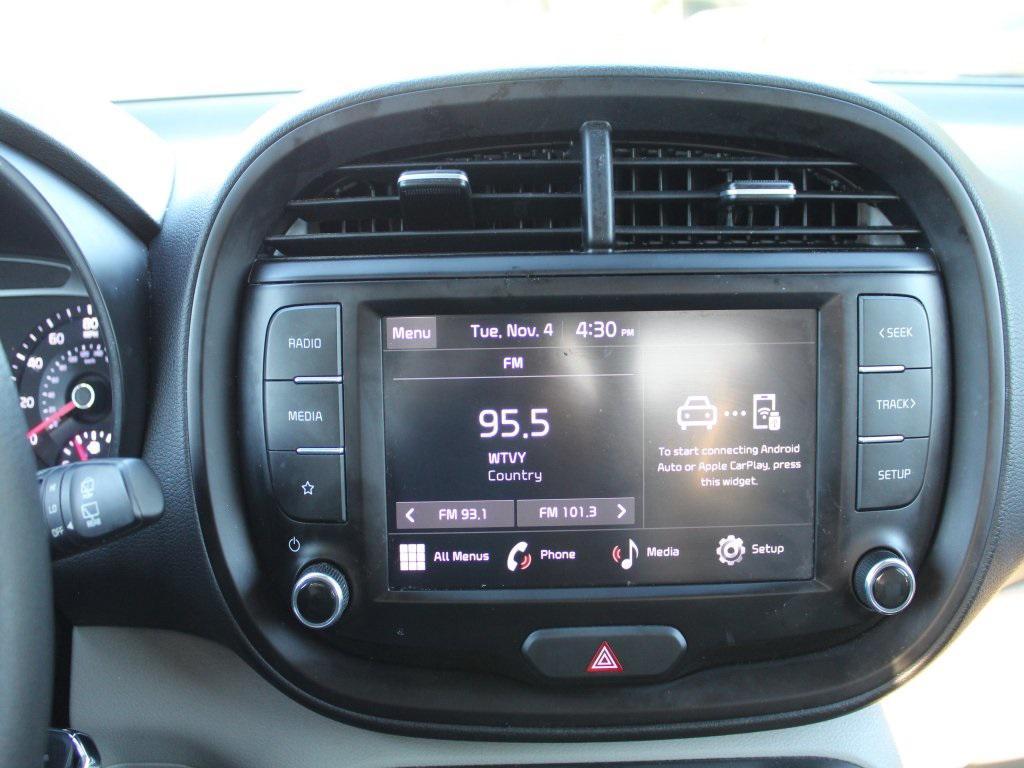 used 2022 Kia Soul car, priced at $15,487