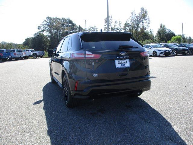 new 2024 Ford Edge car, priced at $44,058