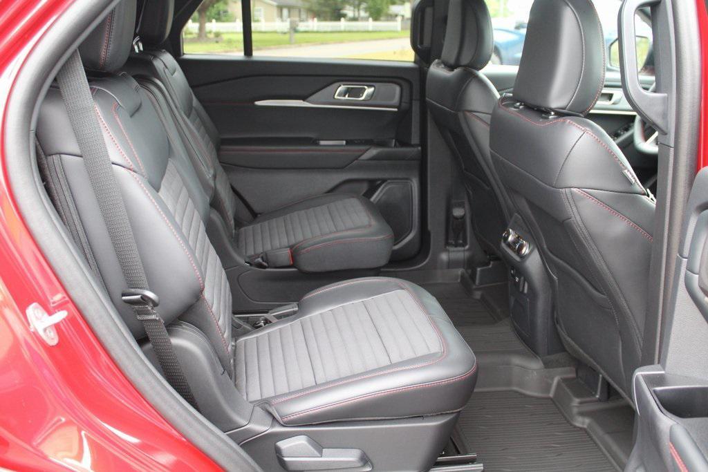 new 2025 Ford Explorer car, priced at $46,888